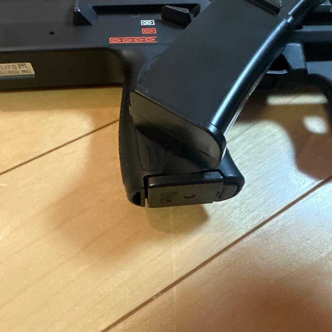 東京マルイ　MP7A1 電動ガン 専用サイレンサー付き　18歳以上　動作OK