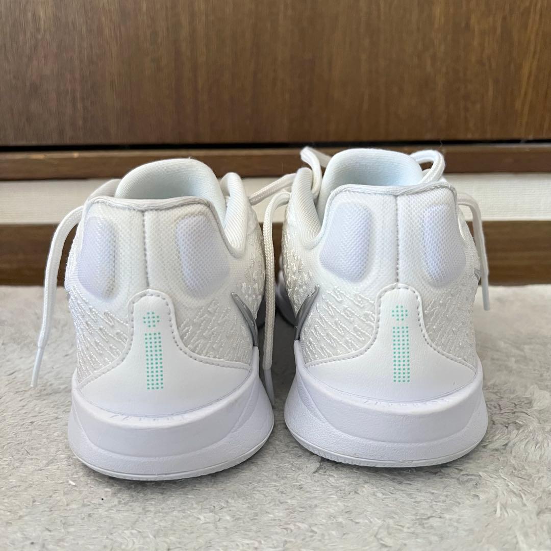 ナイキ ホワイト スニーカー