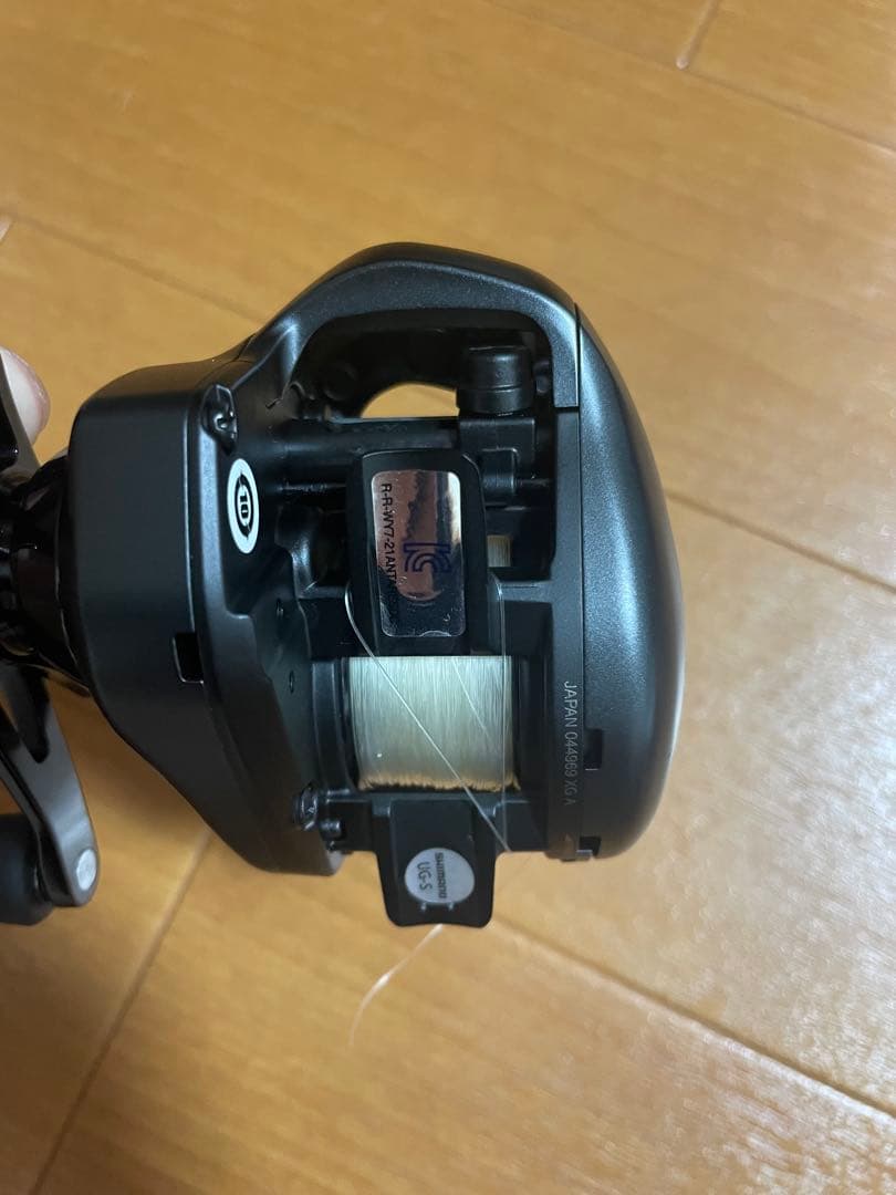 シマノ 22エクスセンスDC(右)