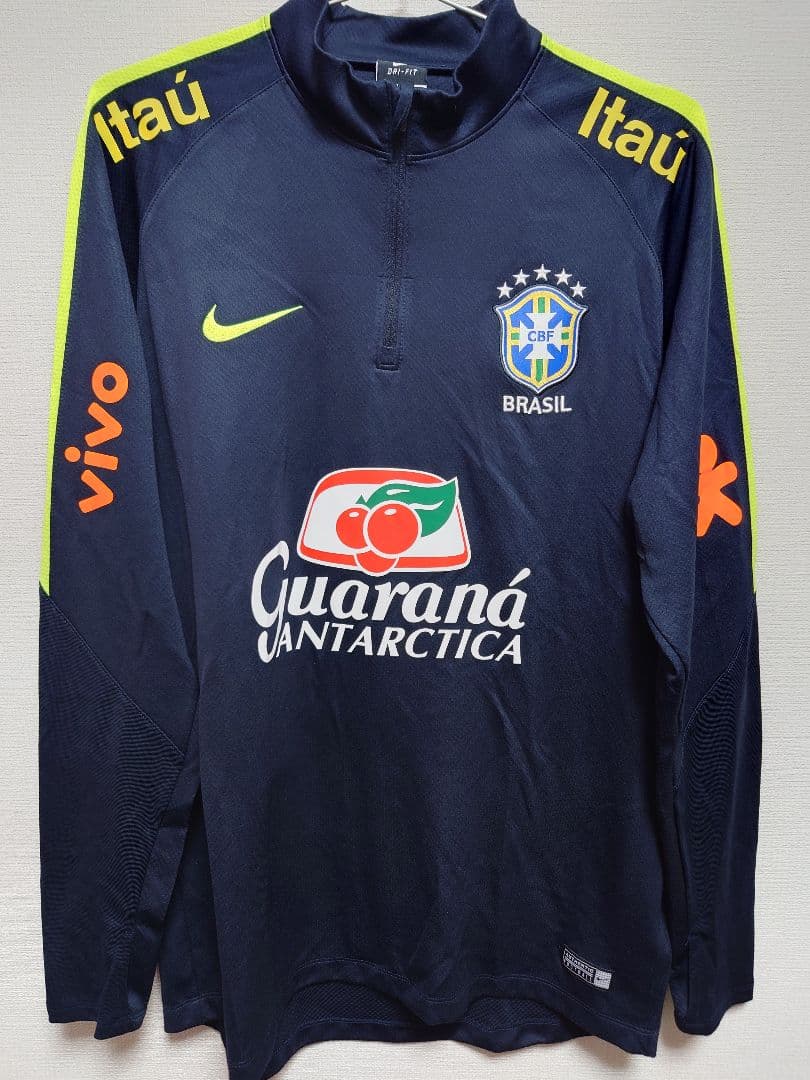 NIKE　ブラジル代表　ハーフジップ　トレーニング