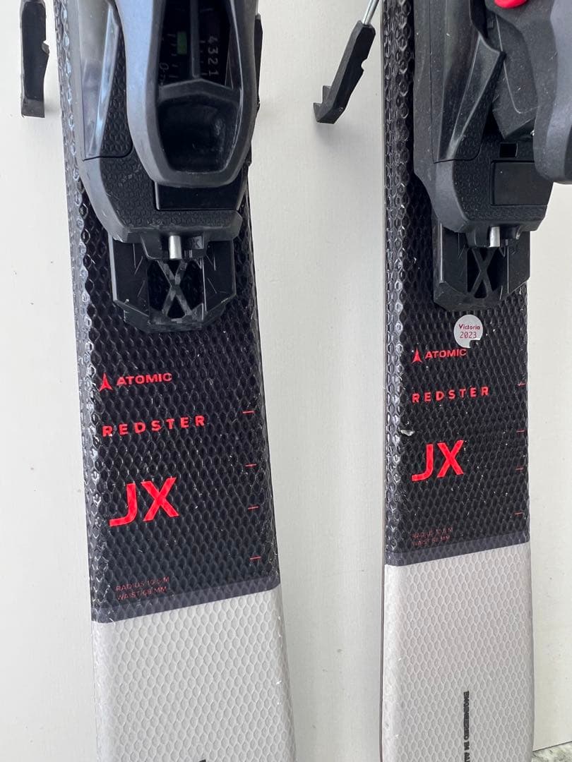 ATOMIC アトミック ジュニア スキー板 Redster JX 130cm