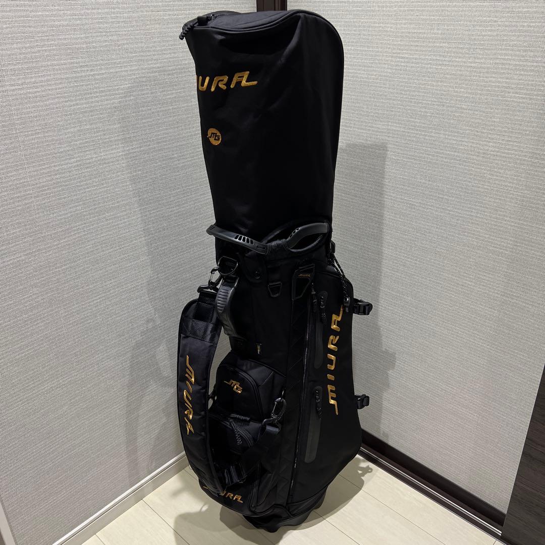 美品 MIURA ゴルフ キャディバッグ ブラック×ゴールド　三浦技研