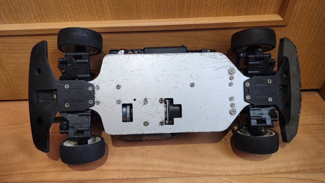 タミヤ TG10 エンジンカー 中古 エンジン 始動 メカ調整済み