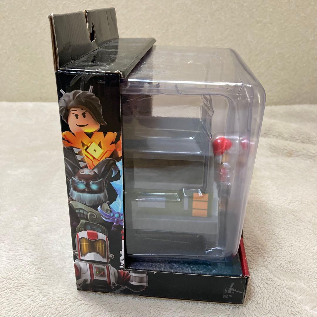 Roblox Apocalypse Rising 4×4フィギュア