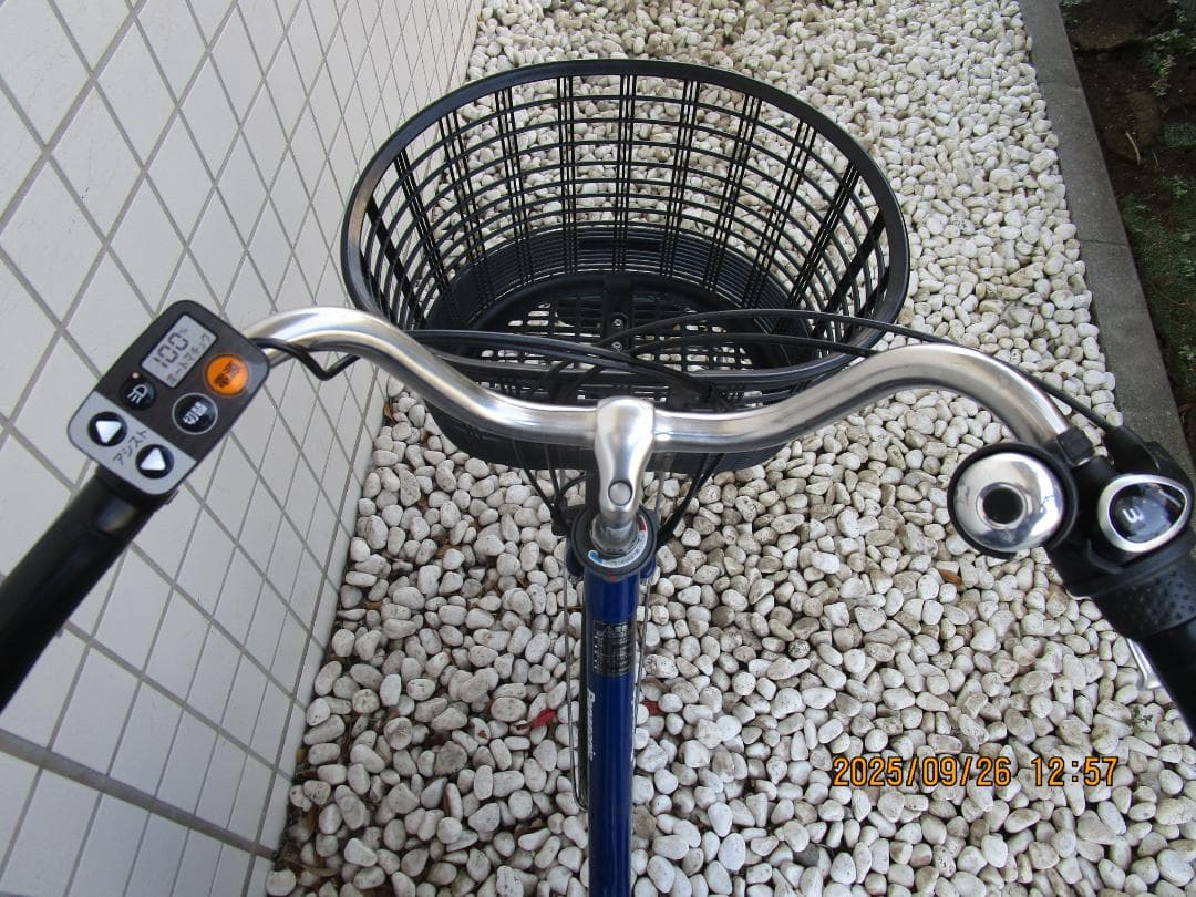 送料込！　PanasonicビビYX(２０２３年)２６型(８Ah)