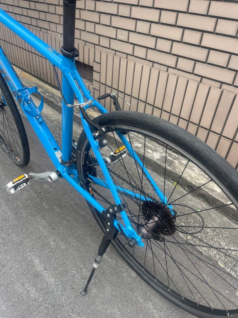 ク*ラ様 【大阪市内発送無料】TREK 7.4FXアルミクロスバイク 700C