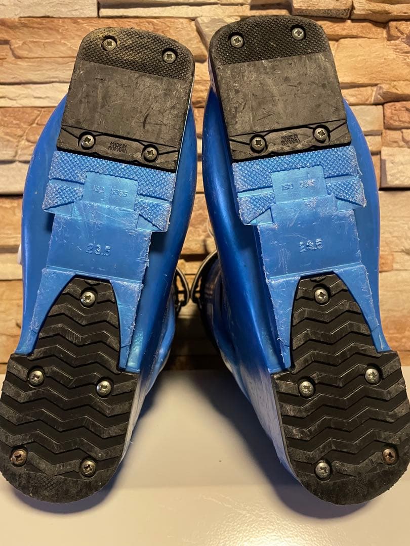 LANGE RSJ60 ジュニアスキーブーツ