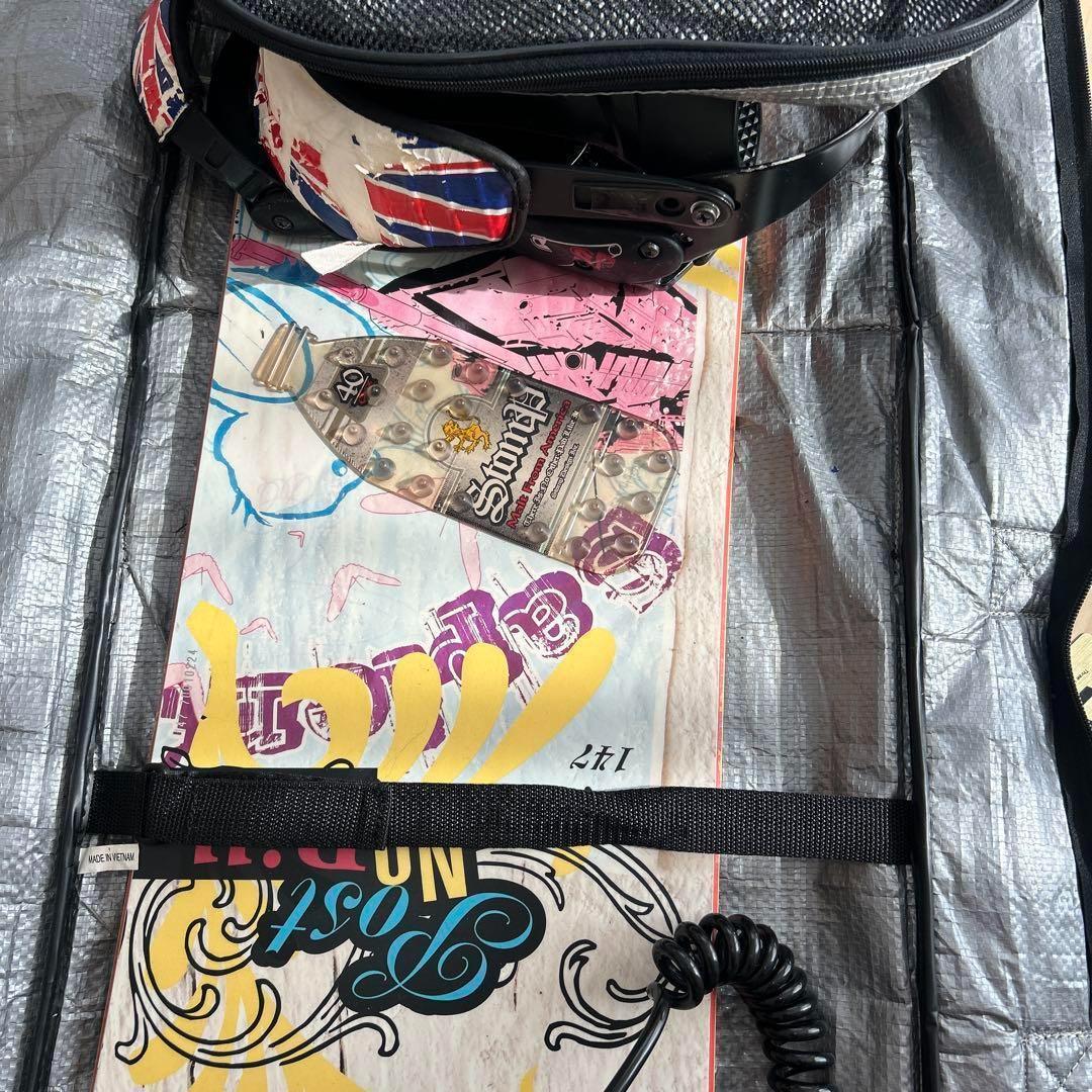 スノボ スノーボードセット デザイン ブーツ　バインディング付き