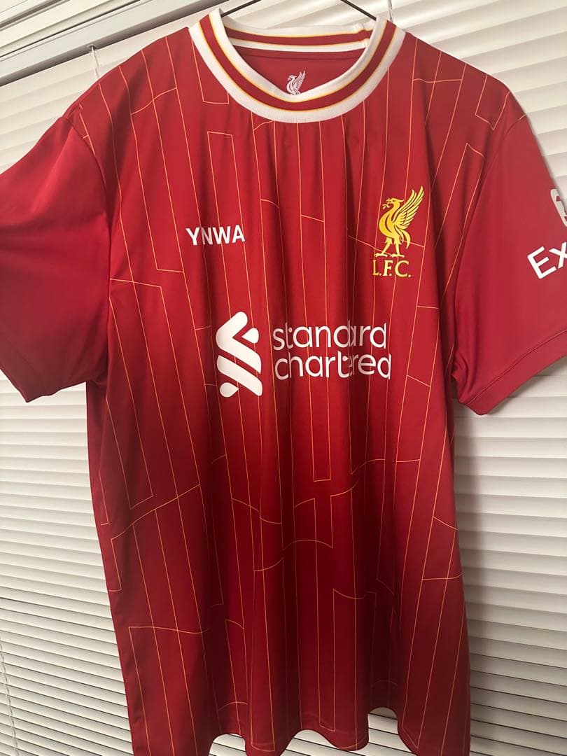 リヴァプール　限定ユニフォーム　サラー