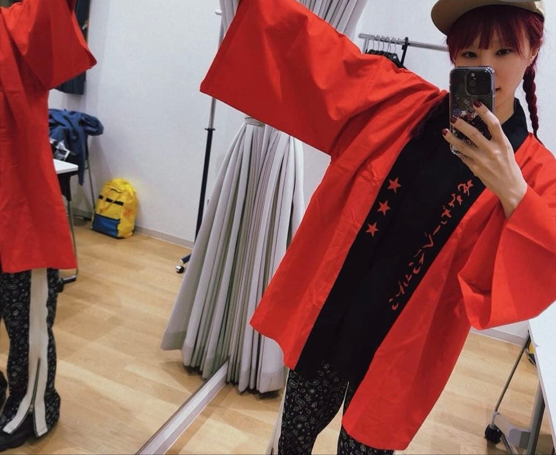 LiSAグッズ HAPPi　＜フリーサイズ＞ 限定品