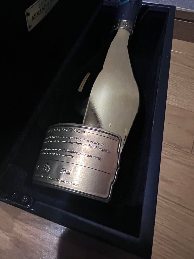 Armand de Brignac ブリュットゴールド　アルマンド　ゴールド