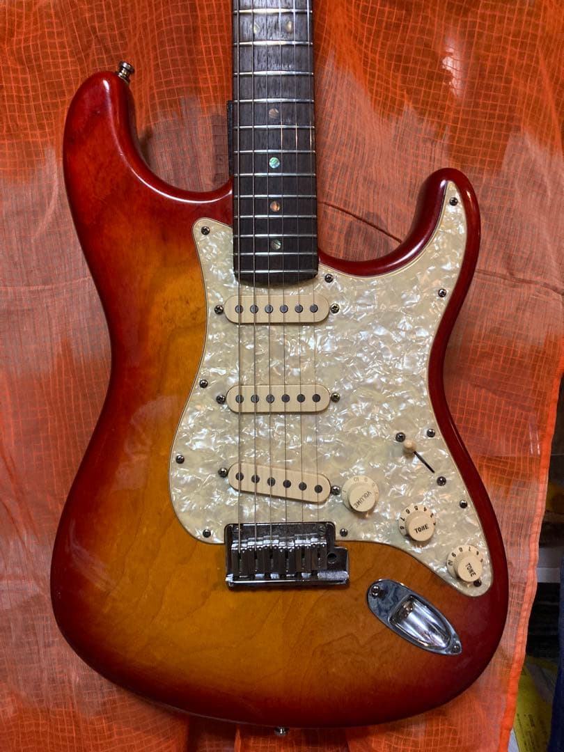 ギター Fender USA Stratocaster American deluxe