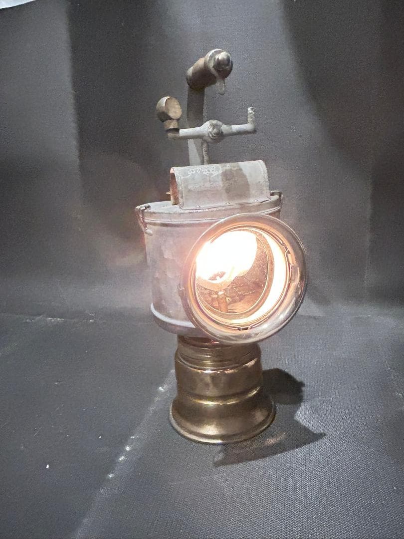 カーバイトランプ実機 磯村産業 みつびし信号燈