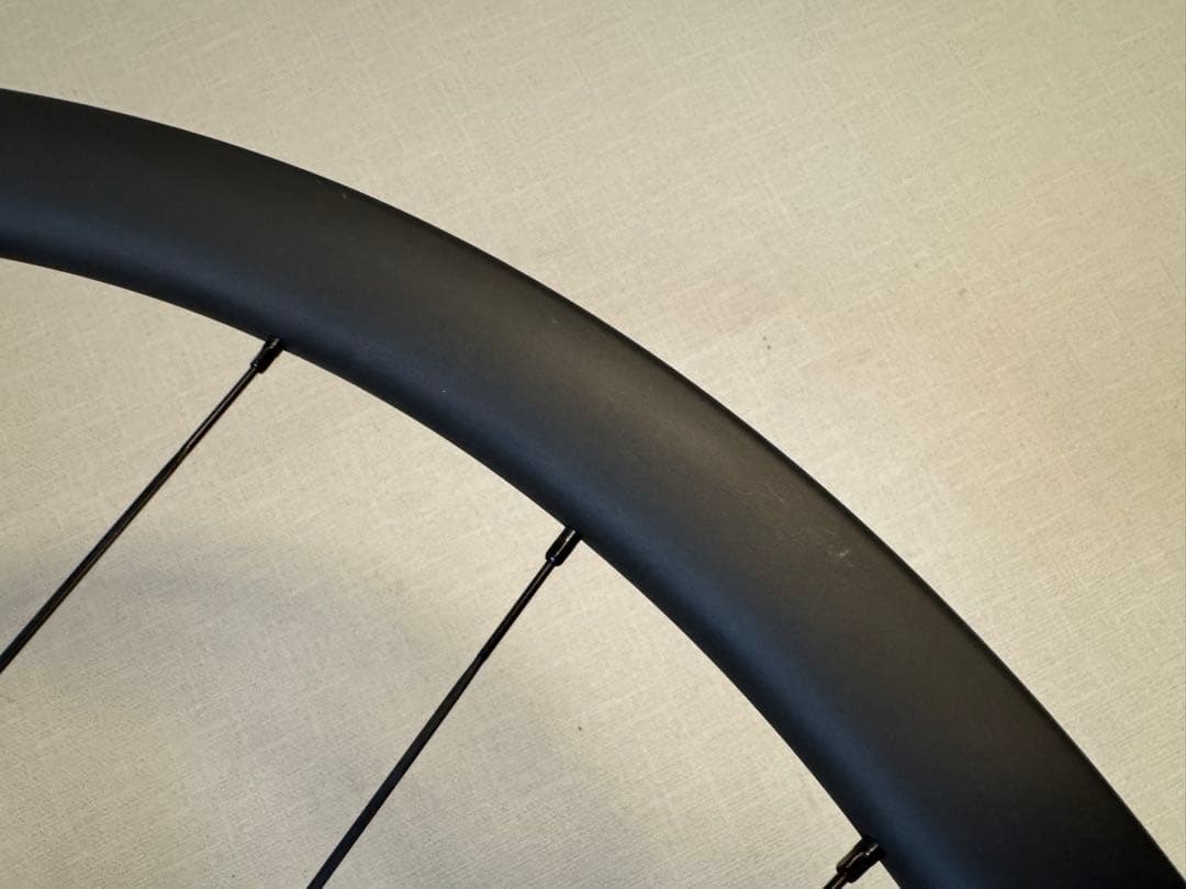 BONTRAGER AEOLUS ELITE 35 DISC チューブレス