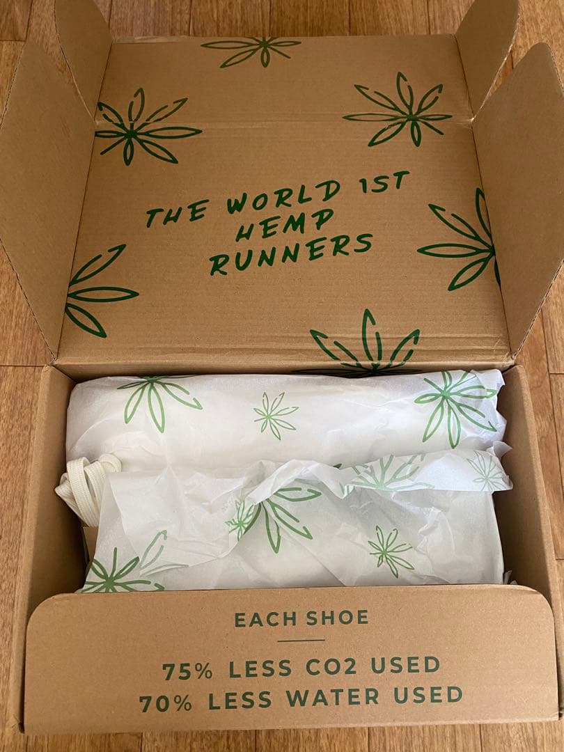 ウォーキング・ランニングウェア 8000 Kicks RUN/380/WHITE W8