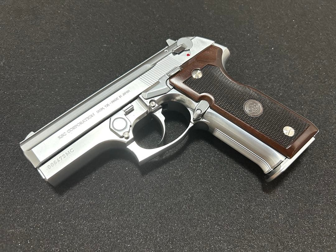 KSC M8000 クーガーF INOX ステンレスシルバー　木製グリップ付き