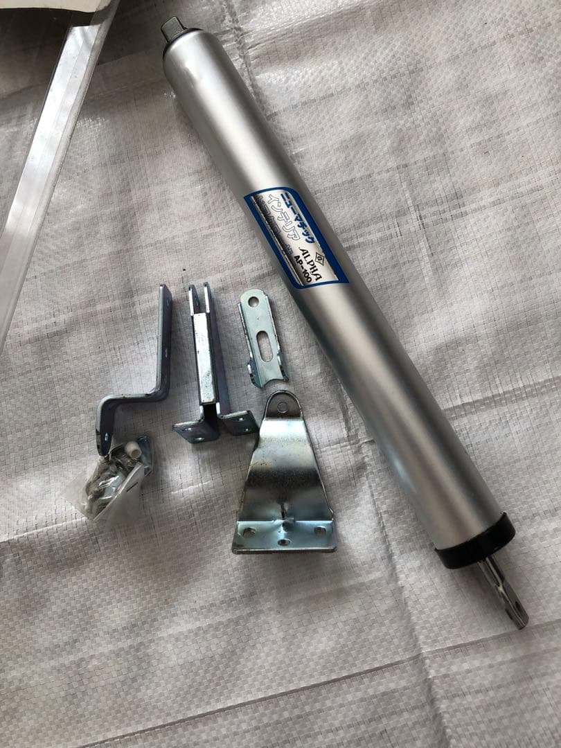 ドアクローザー　34セット　まとめ売り　ALPHA（ジャンク品扱い）