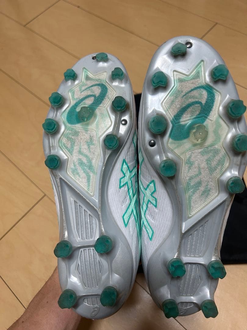 週末限定アシックス　DSライトアクロス PRO3