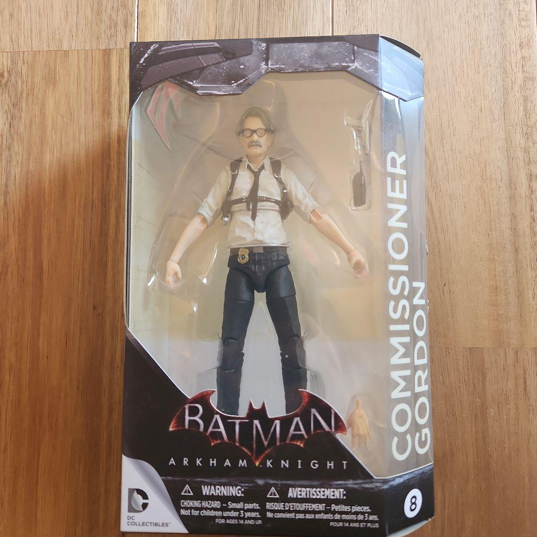ジム ゴードン バットマンアーカムシリーズフィギュア