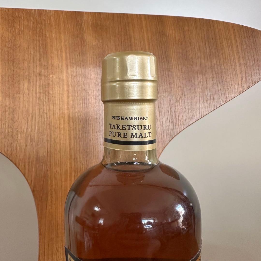 ニッカウイスキー 竹鶴 ピュアモルト PUREMALT 旧ラベル 700ml
