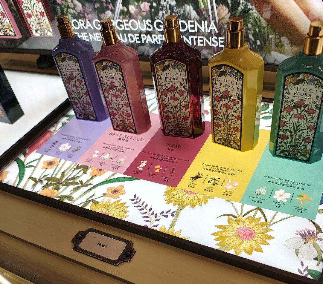 タイのお守りプラクルアン！女性の支配力と魅力がアップ！！藝術兼呪符！！