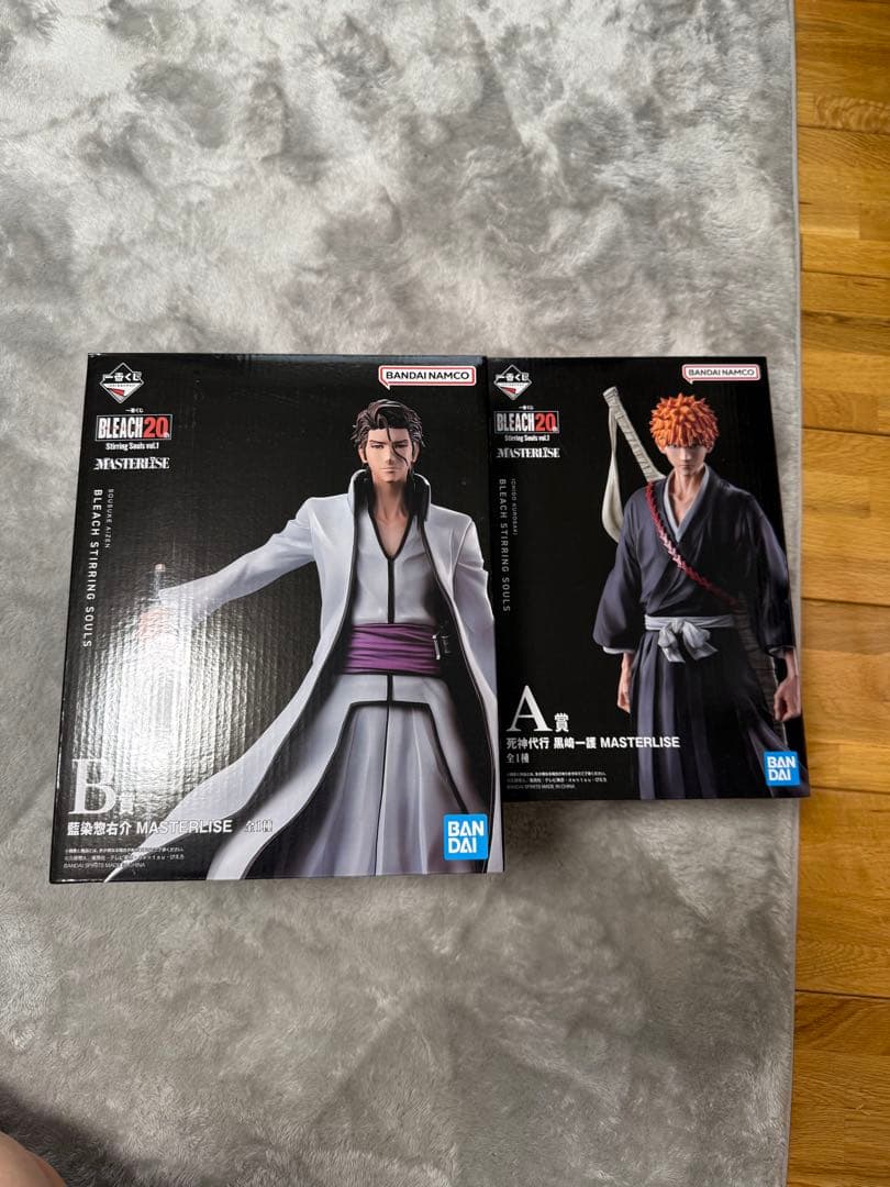 BANDAI BLEACHー護・藍染惣右介フィギュアセット