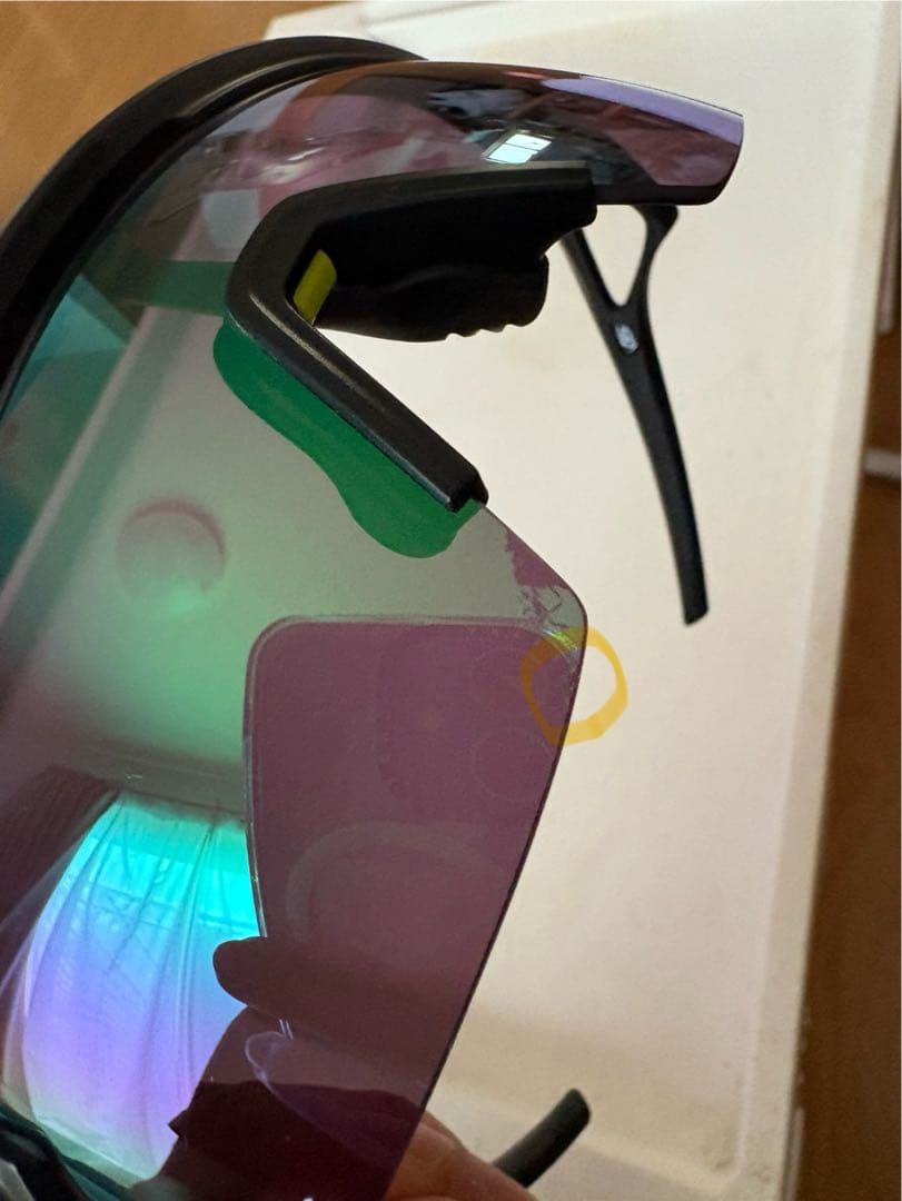 オークリープリズムサングラス