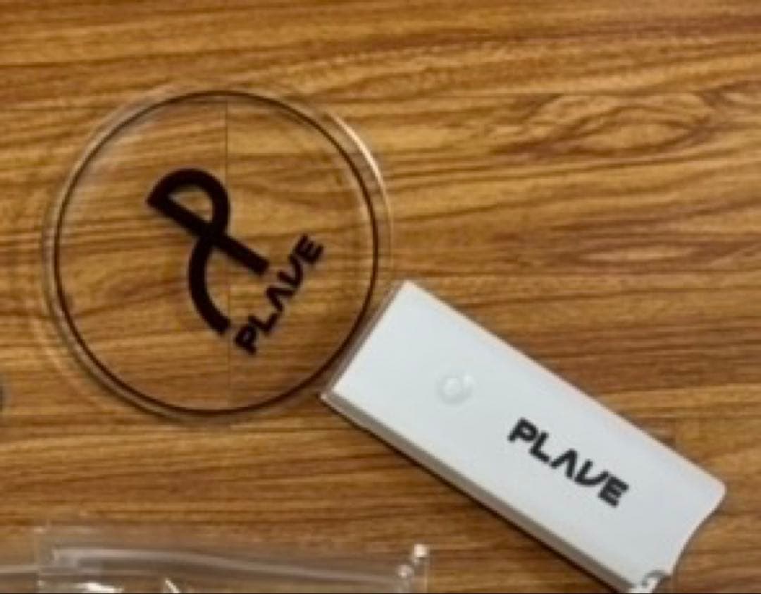 PLAVEペンライト　ペンライトキーリング　臨時ペンライト　ミニうちわ　ミニCD