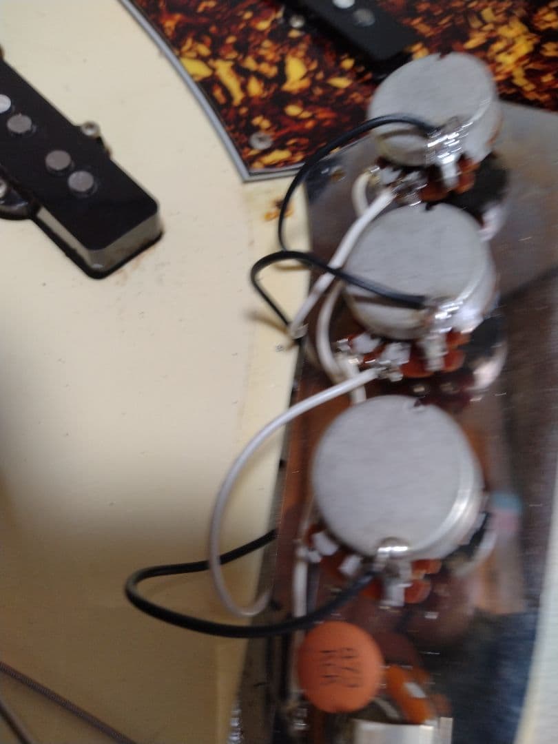 セイモアダンカン（ESP） ジャズベース