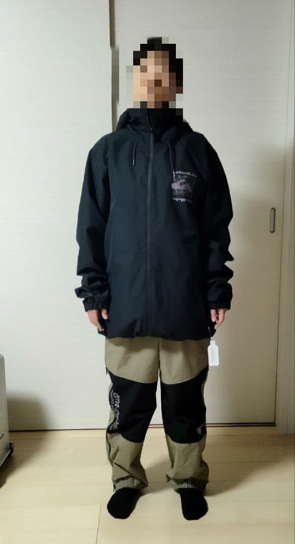 韓国人気ブランド　DIMITOスノーボードウェア　超美品　おまけ付き　更新