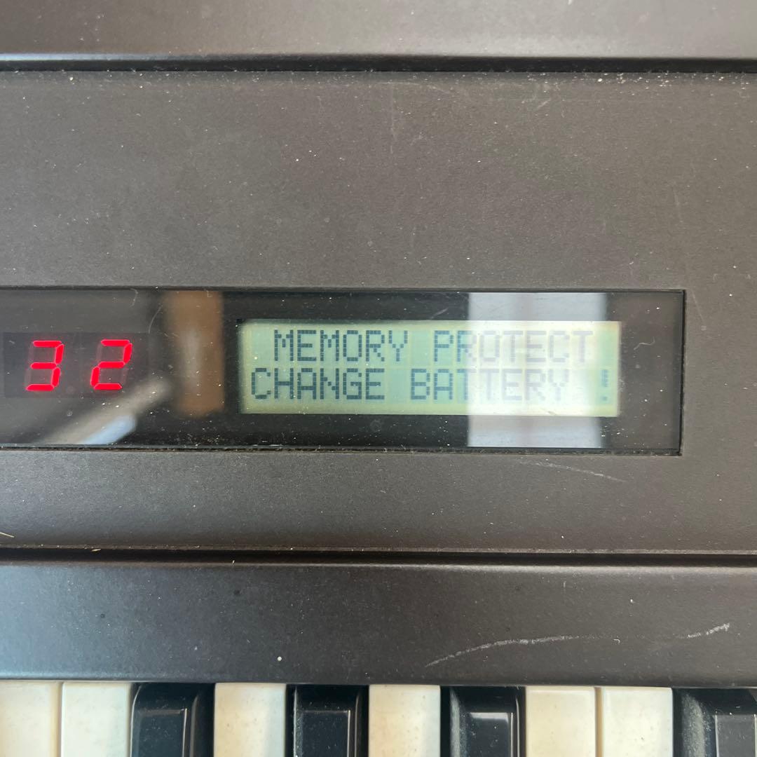 ヤマハ YAMAHA DX7 シンセサイザー 通電確認済み中古