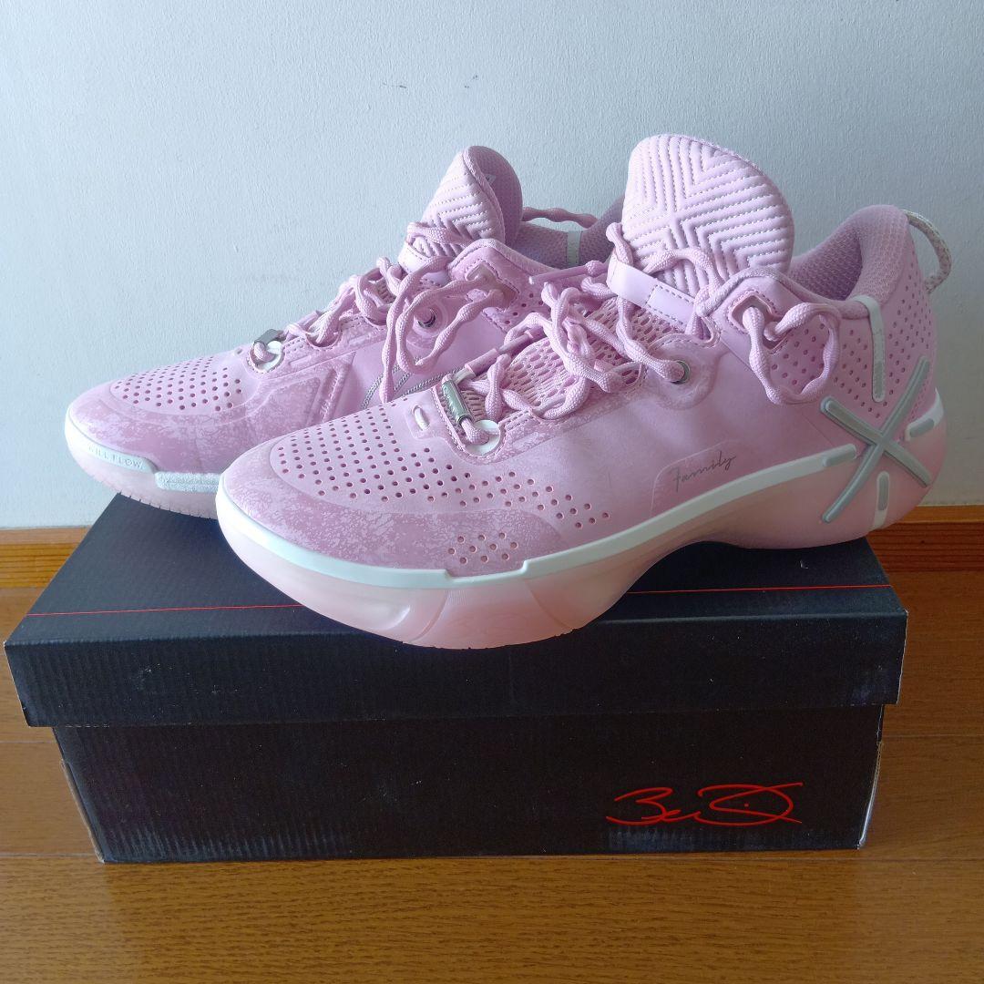 LI-NING バスケットボールシューズ