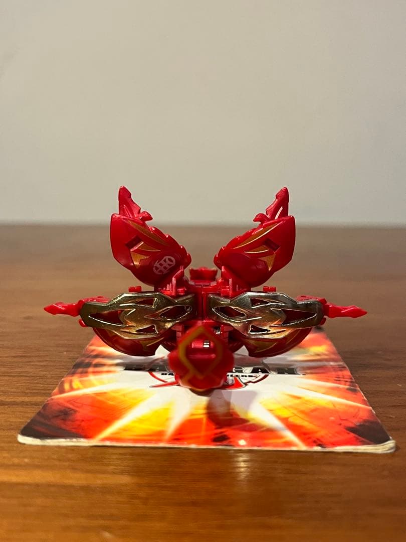 爆丸 翔ファルコ 炎翼(レッド)ver. ②
