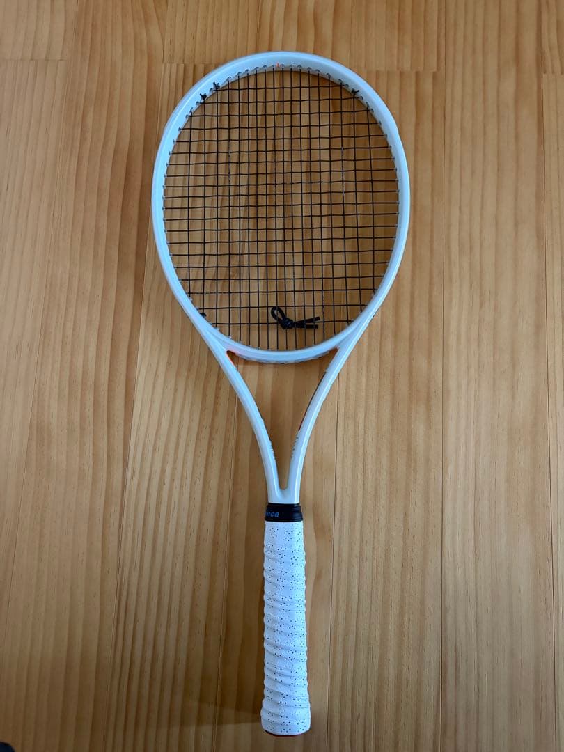 【美品】Wilson SHIFT 99 Pro V1 G3 ガット張りたて