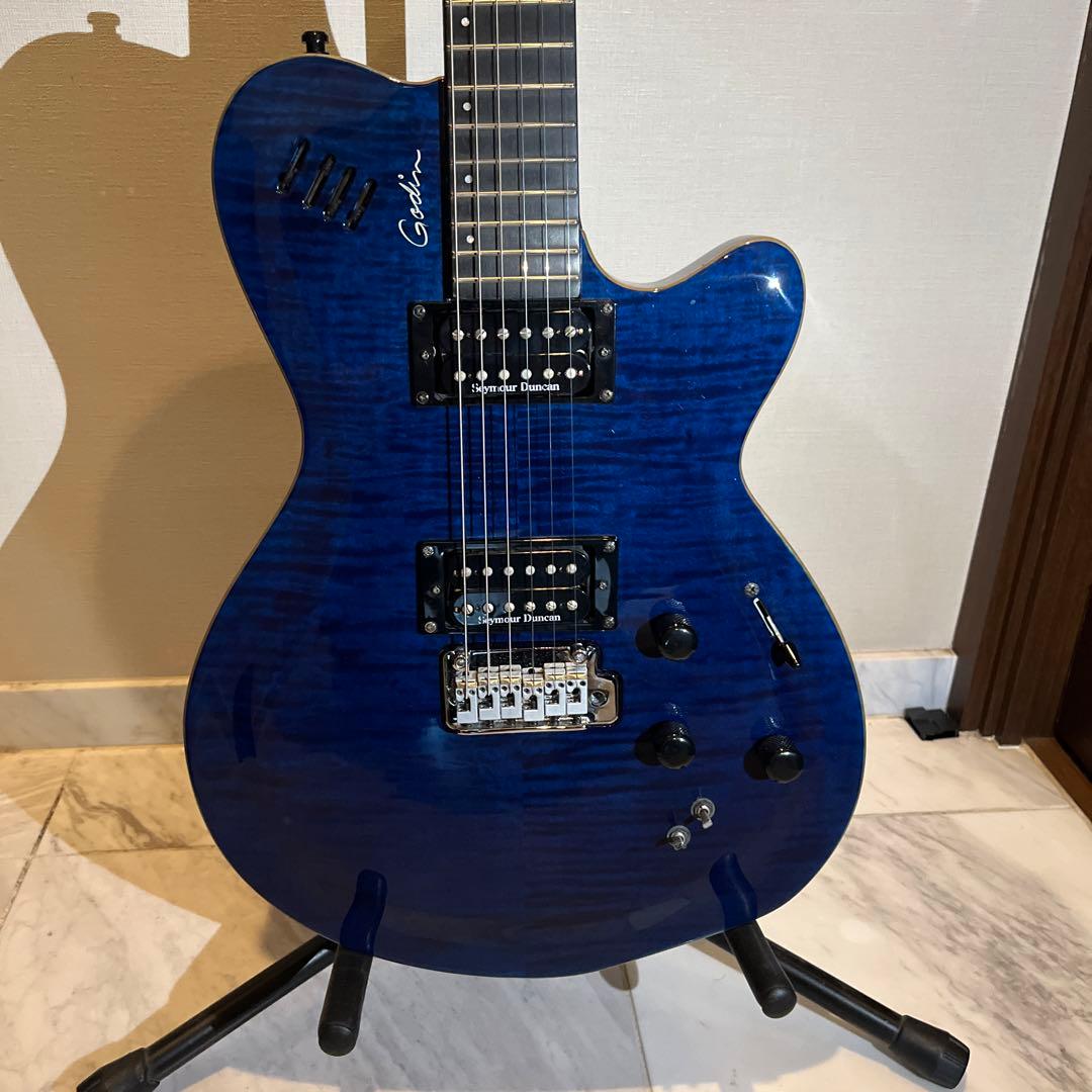 GODIN LGXT TRANS BLUE エレキギター