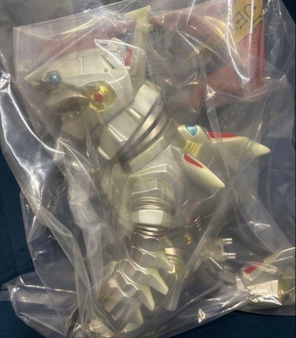 カ*ク様 恐ろしハンター バイオニック　メカイサンダー　フィギュア　メディコムト