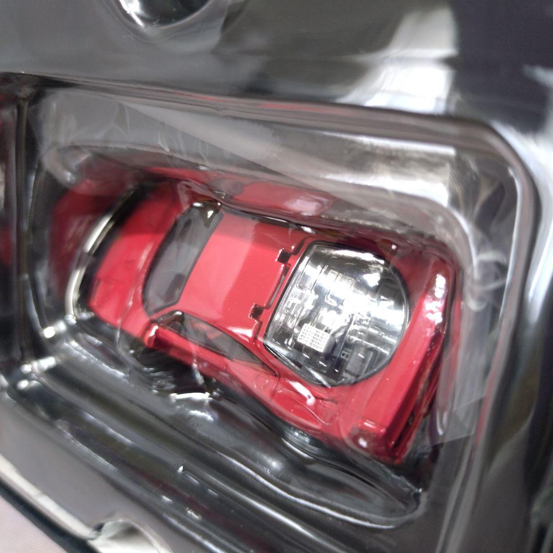 トミカ 「F40 LIMITED VINTAGE NEO レッド」