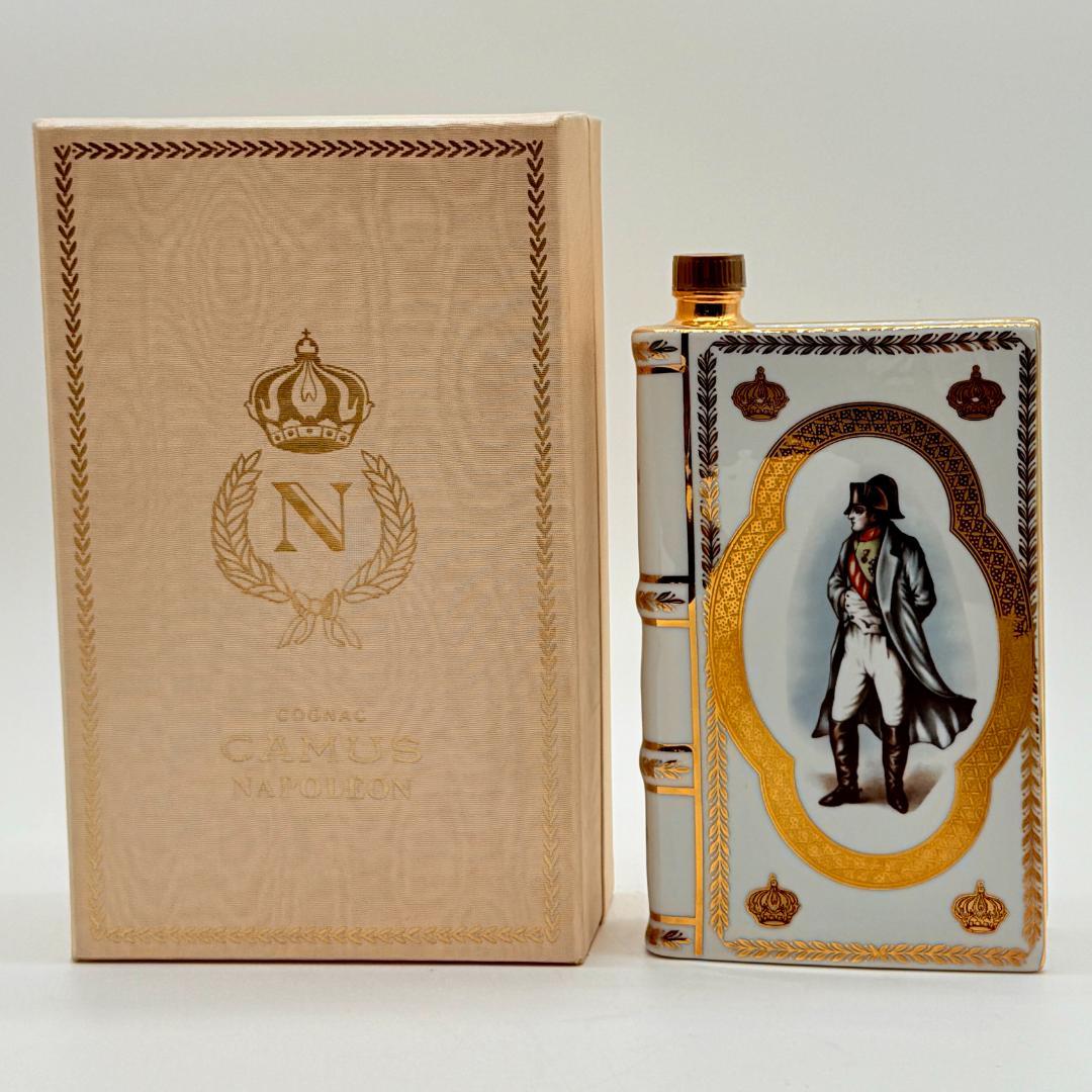 CAMUS ナポレオン 本型 リモージュ製　シリアル入