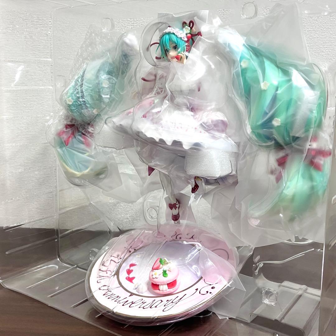極美品 初音ミク 15th Anniversary Ver. フィギュア