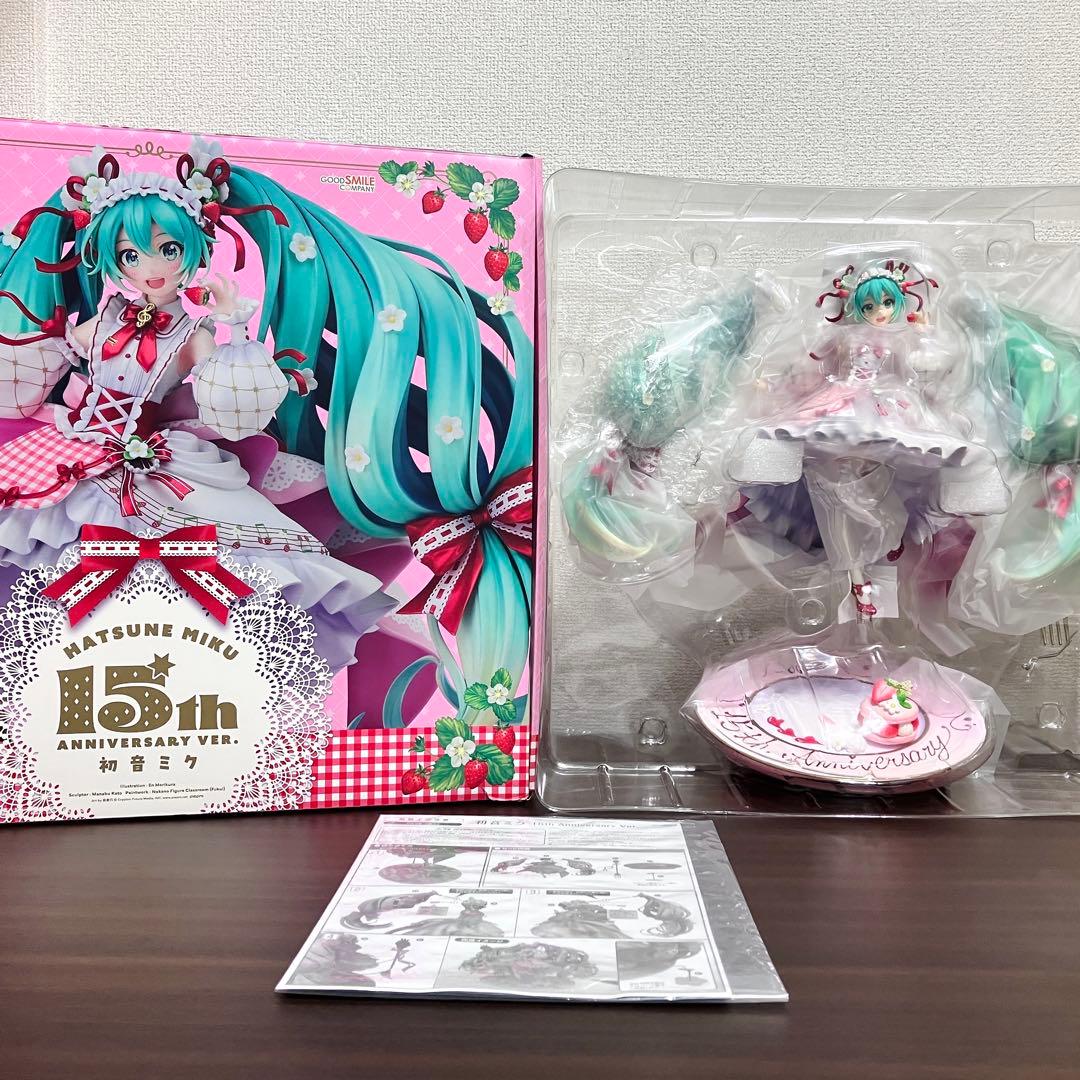 極美品 初音ミク 15th Anniversary Ver. フィギュア