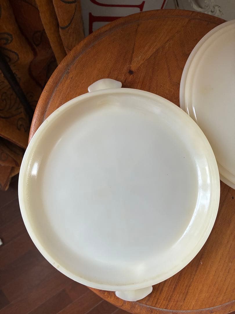 ファイヤーキング　パイ　プレート　キャセロール　アイボリー　テーブルサーバー美品