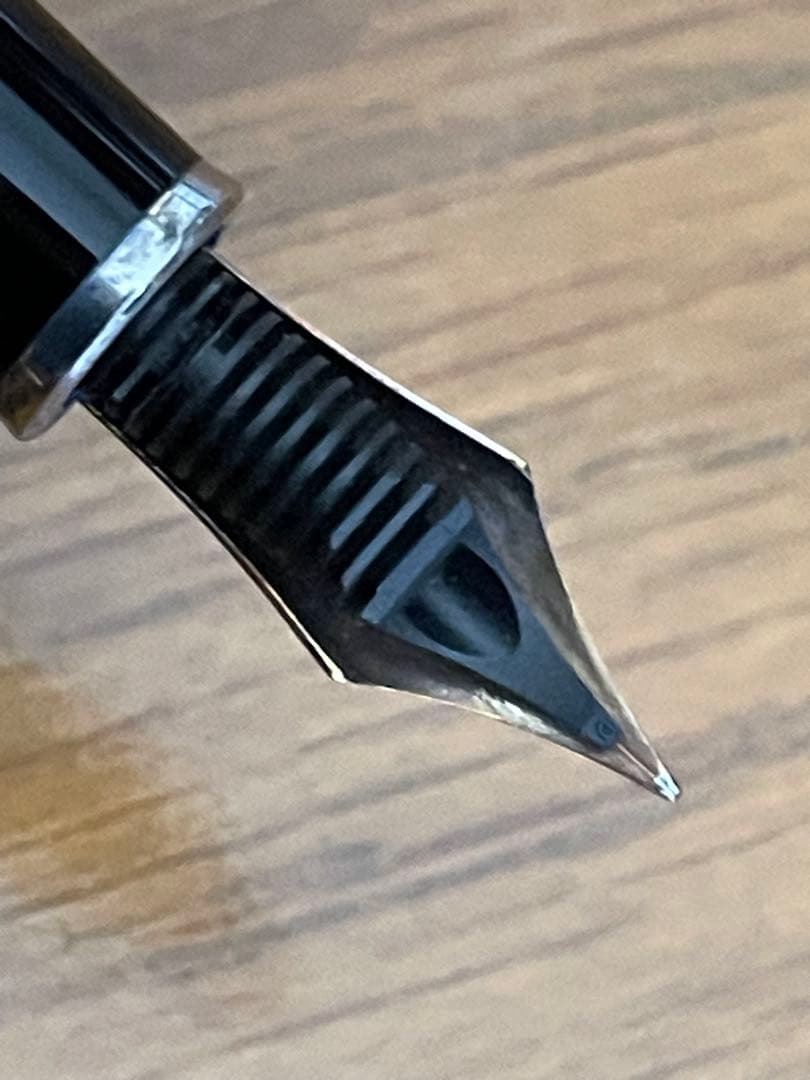 ひ*ん様 ◾️モンブラン◾️144万年筆◾️マイスターシュテュック クラシック◾