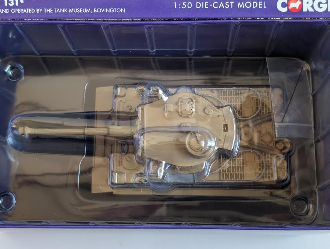 【新品未開封】英国コーギー社 タイガー131戦車ボービントン博物館CC60517