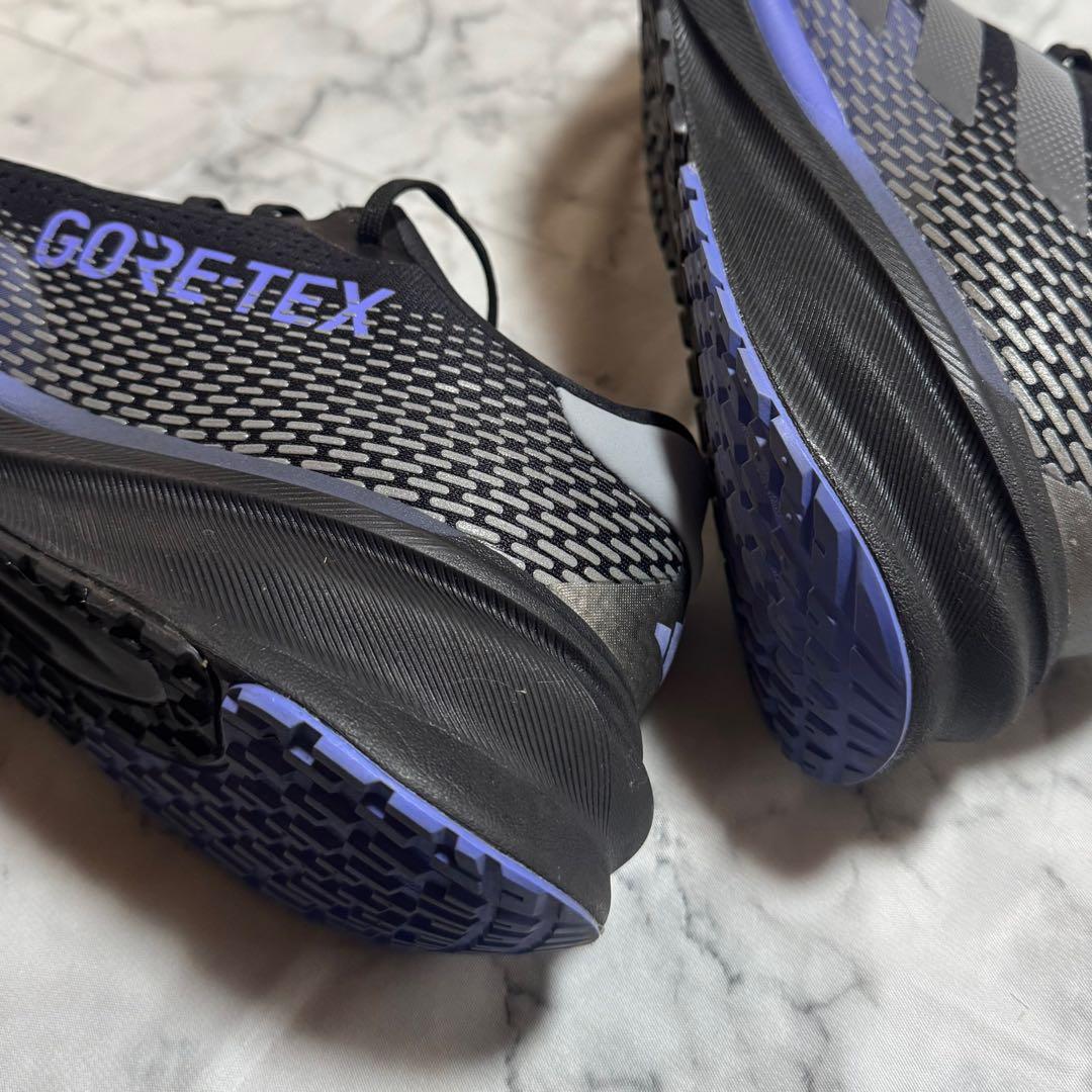 美品☆adidas スーパーノヴァ GORE-TEX 防水モデル 27.5cm