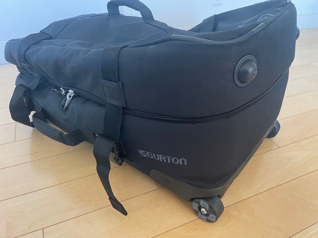 BURTON 大型キャリーバッグ ブラック