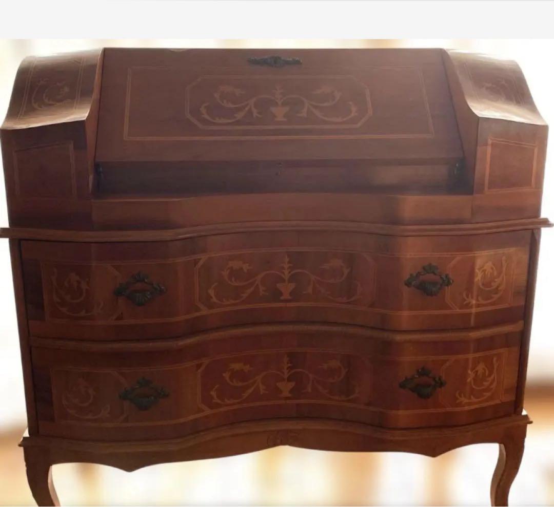 ライティングビューロー　インテリア　象嵌　猫脚