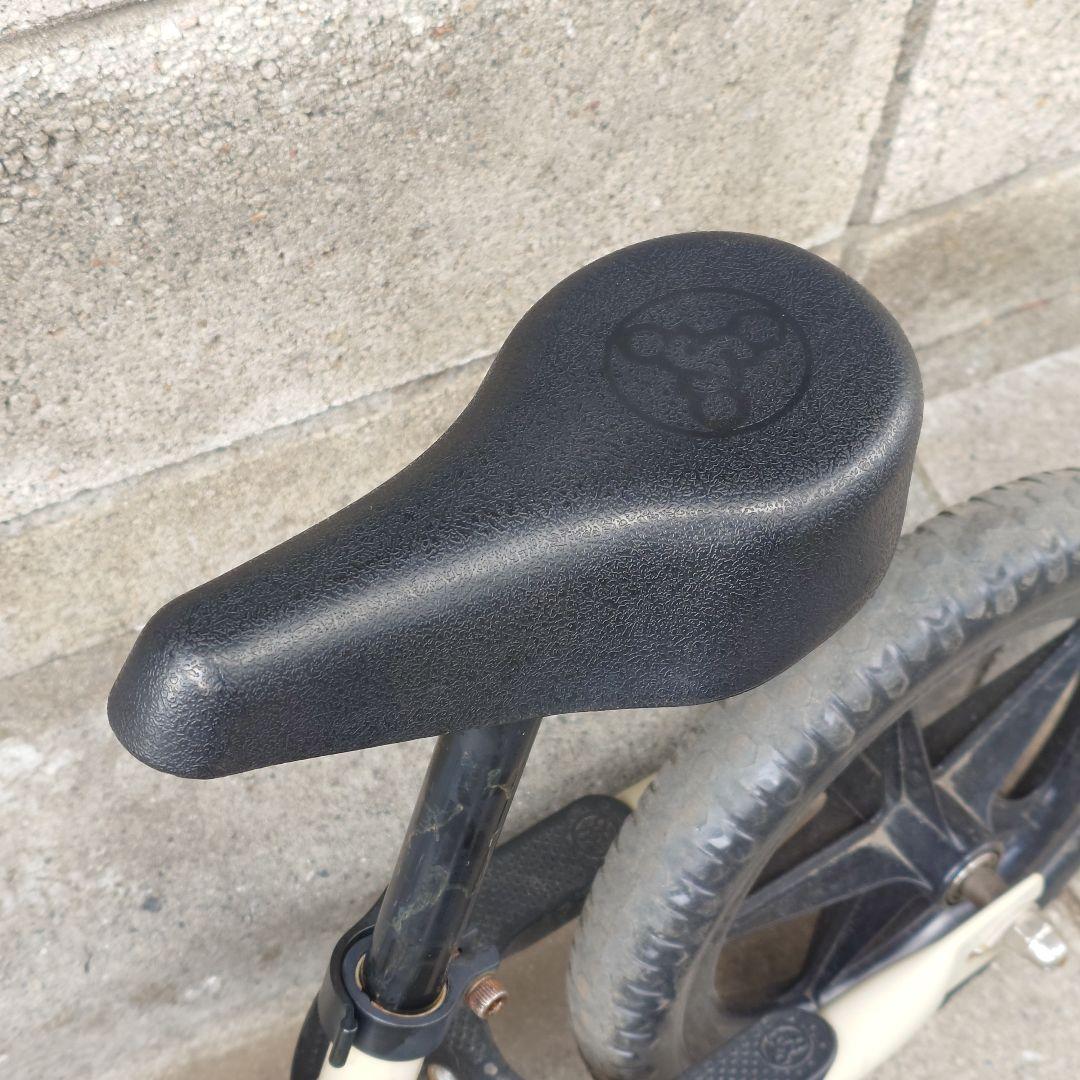 ストライダー　サファリ　限定色