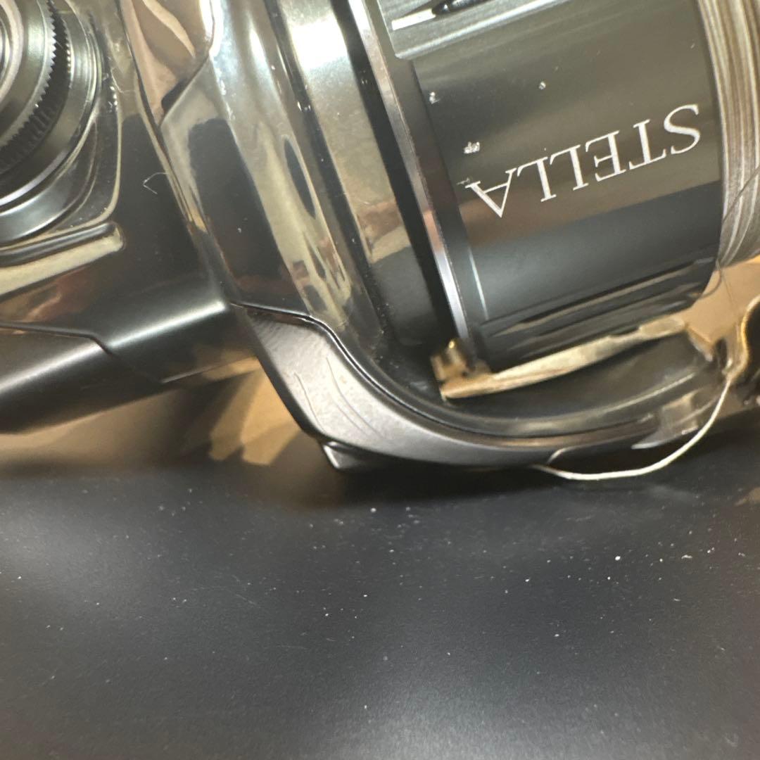 シマノ　22 ステラ　c2500sxg 【やや傷あり】