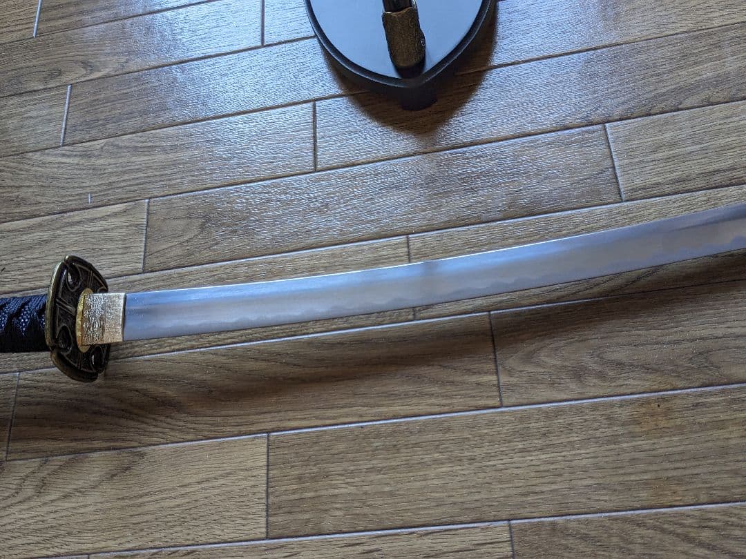 kanon模造刀 アルミ刀身 沖田総司拵 闇一文字　刀掛け 目釘抜き付属