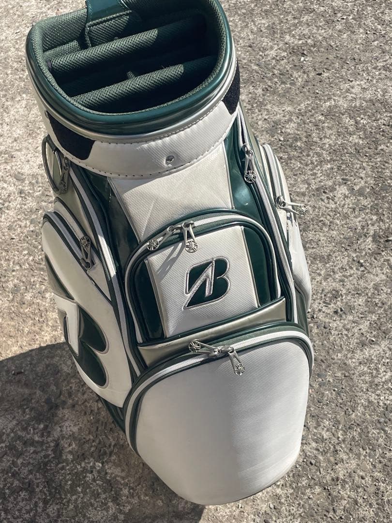 ブリヂストン　ツアーB マスターズモデル（限定品）ヘッドカバーあり